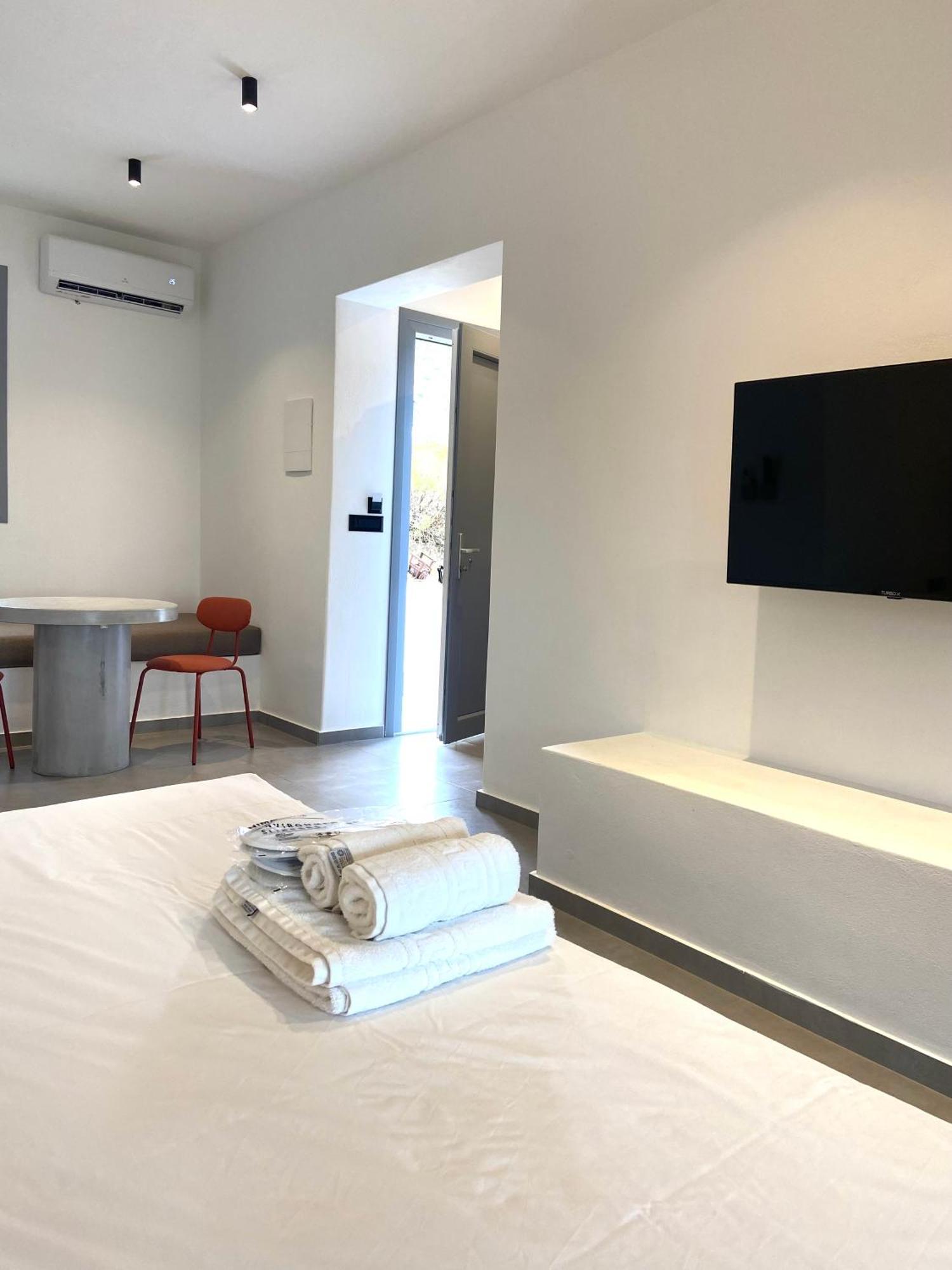 Spanos Apartments Agios Petros  Luaran gambar