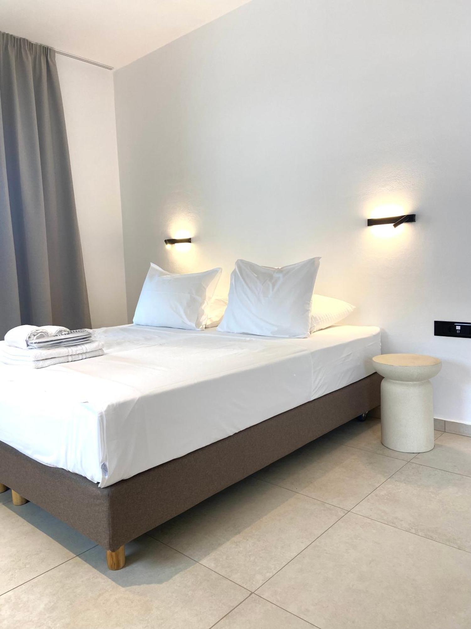 Spanos Apartments Agios Petros  Luaran gambar